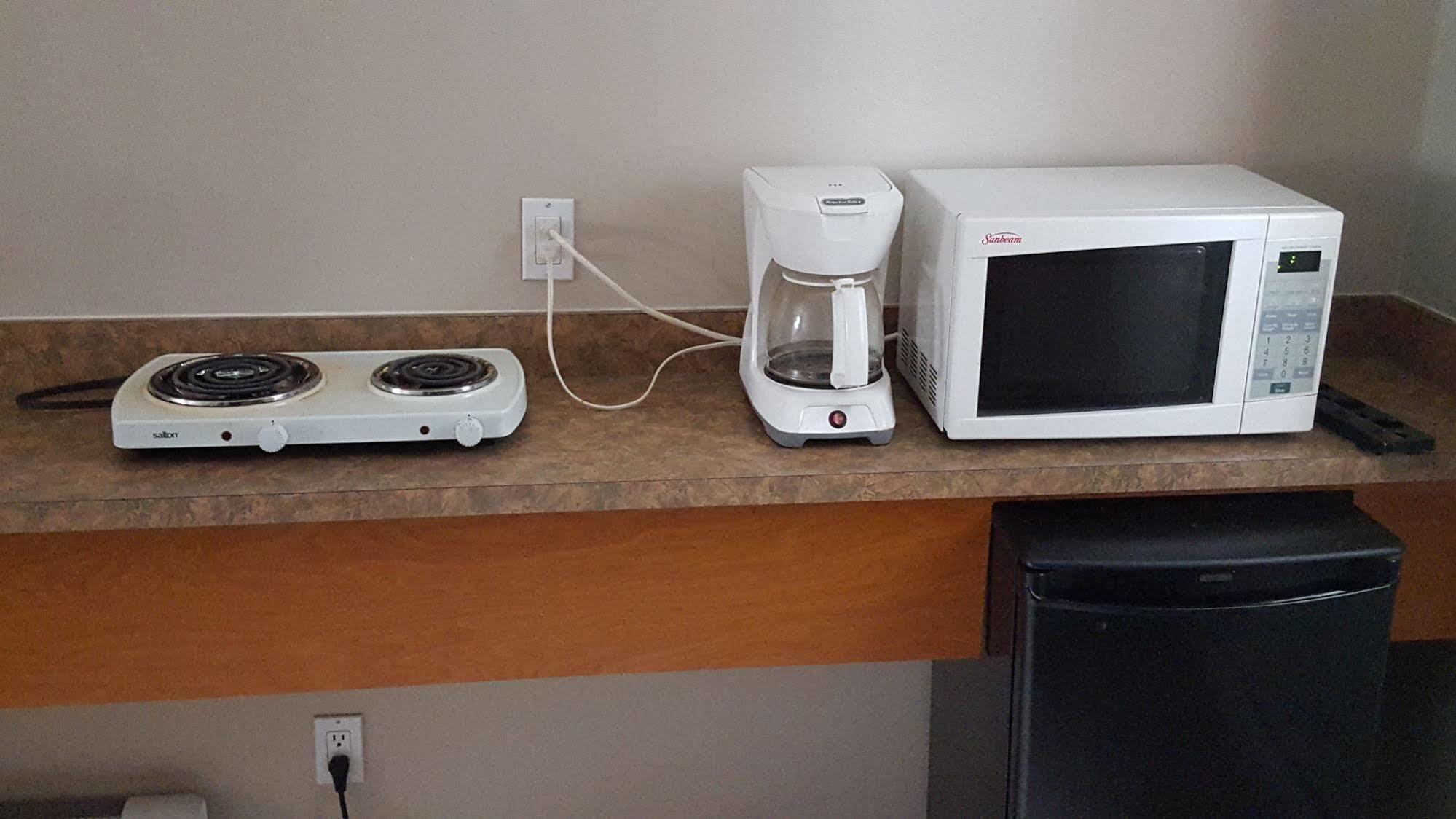 Aspen Motor Inn Drayton Valley ภายนอก รูปภาพ